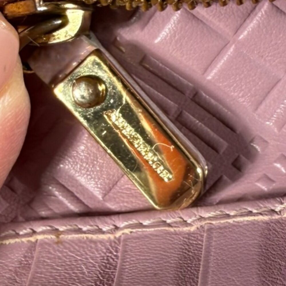 Burberry Blush Pink Leather Bifold Wallet Gold Logo Compact Card Holder - Picture 5 of 9